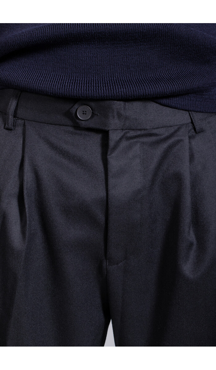 Parages Parages Broek / Formal Pleats / Zwart Parages Parages Broek / Formal Pleats / Zwart