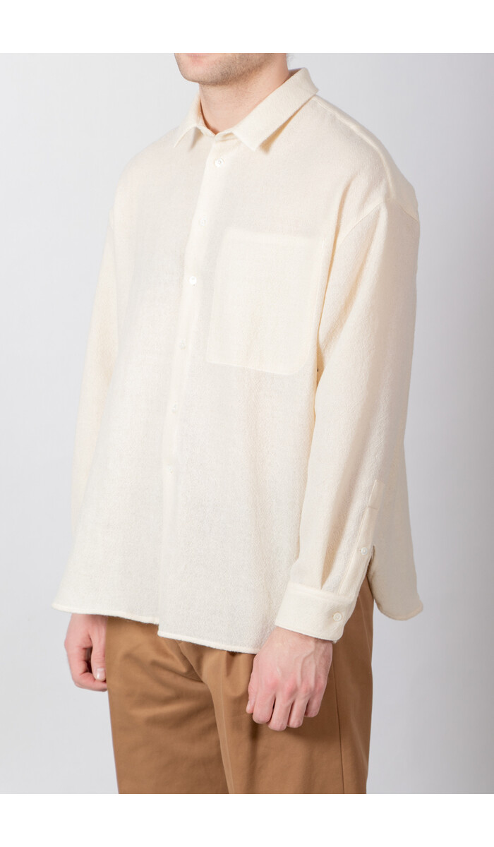 Delikatessen Delikatessen Hemd / Relaxed Overshirt / Creamy Delikatessen Delikatessen Hemd / Relaxed Overshirt / Creamy