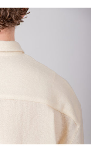 Delikatessen Delikatessen Hemd / Relaxed Overshirt / Creamy Delikatessen Delikatessen Hemd / Relaxed Overshirt / Creamy