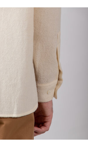 Delikatessen Delikatessen Hemd / Relaxed Overshirt / Creamy Delikatessen Delikatessen Hemd / Relaxed Overshirt / Creamy