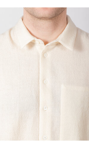 Delikatessen Delikatessen Hemd / Relaxed Overshirt / Creamy Delikatessen Delikatessen Hemd / Relaxed Overshirt / Creamy