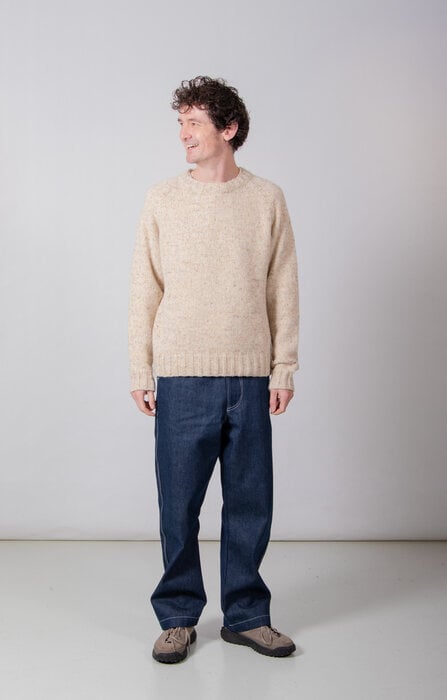 Delikatessen Delikatessen Sweater / Crewneck Raglan / Oat