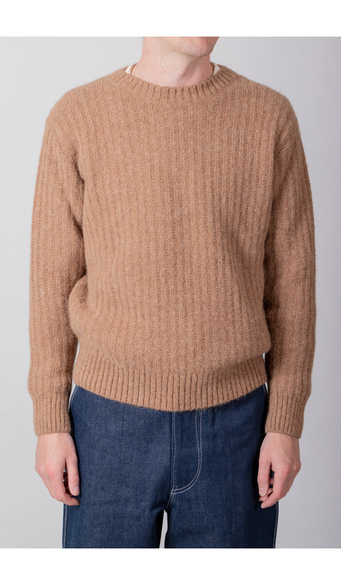 Delikatessen Delikatessen Trui / Crewneck / Kameel Delikatessen Delikatessen Trui / Crewneck / Kameel