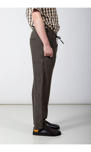 Hannes Roether Hannes Roether Broek / Paper / Oud Boek