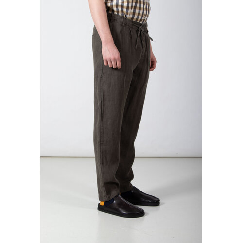 Hannes Roether Hannes Roether Broek / Paper / Oud Boek