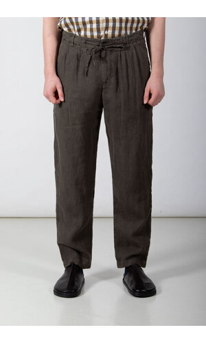 Hannes Roether Hannes Roether Broek / Paper / Oud Boek