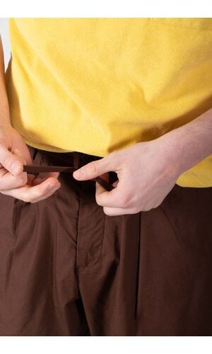 Universal Works Universal Works Korte Broek / Pleated Track Short / Bruine Streep