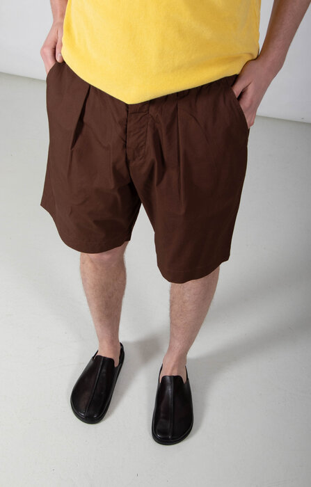 Universal Works Universal Works Korte Broek / Pleated Track Short / Bruine Streep