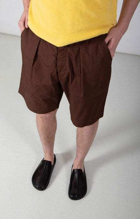 Universal Works Universal Works Shorts / Pleated Track Short / Braun Gestreift