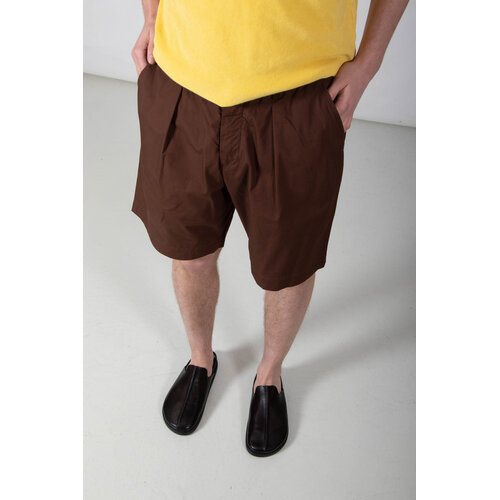 Universal Works Universal Works Korte Broek / Pleated Track Short / Bruine Streep