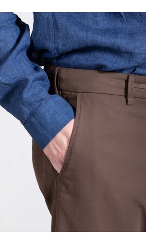 Myths Myths Kurze Hose / 26M71B75 / Braun