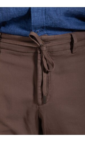 Myths Myths Kurze Hose / 26M71B75 / Braun