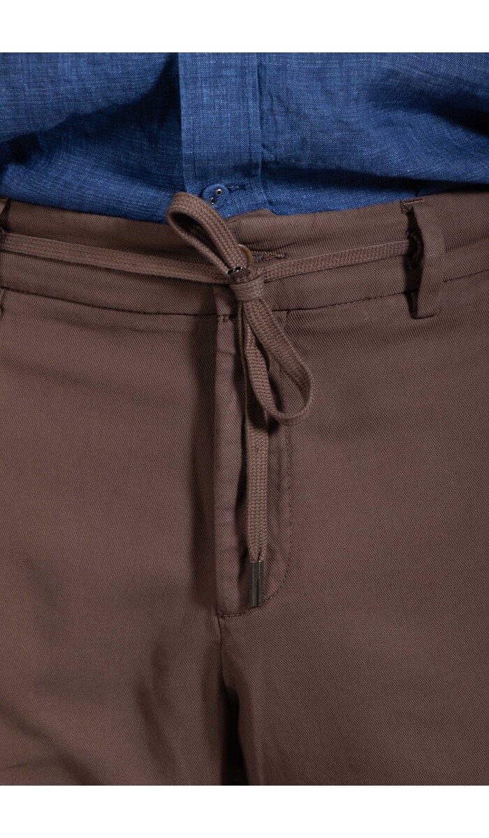 Myths Myths Kurze Hose / 26M71B75 / Braun