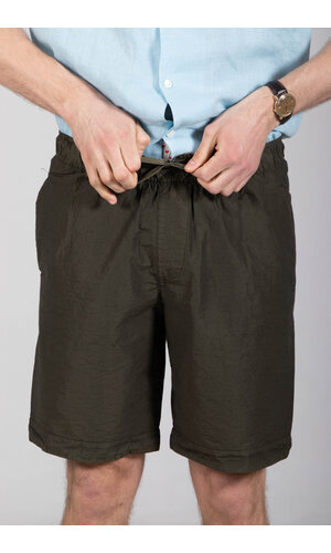 Transit Transit Shorts / CFUTRC20550 / Waldgrün