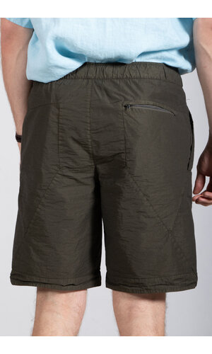 Transit Transit Shorts / CFUTRC20550 / Waldgrün