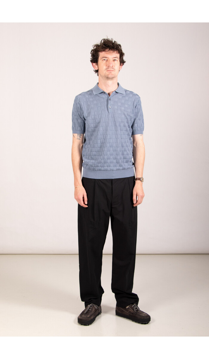 Gallia Gallia Polo / Room / Staal