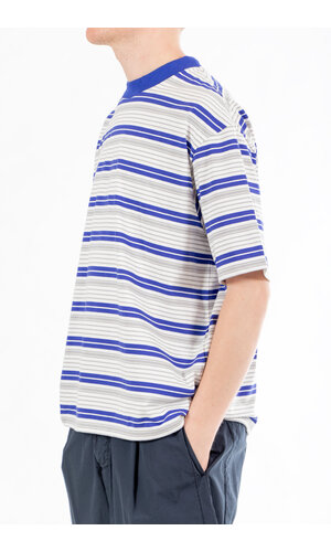 Is-ness Is-ness T-Shirt / Border T / Blauw Is-ness Is-ness T-Shirt / Border T / Blauw