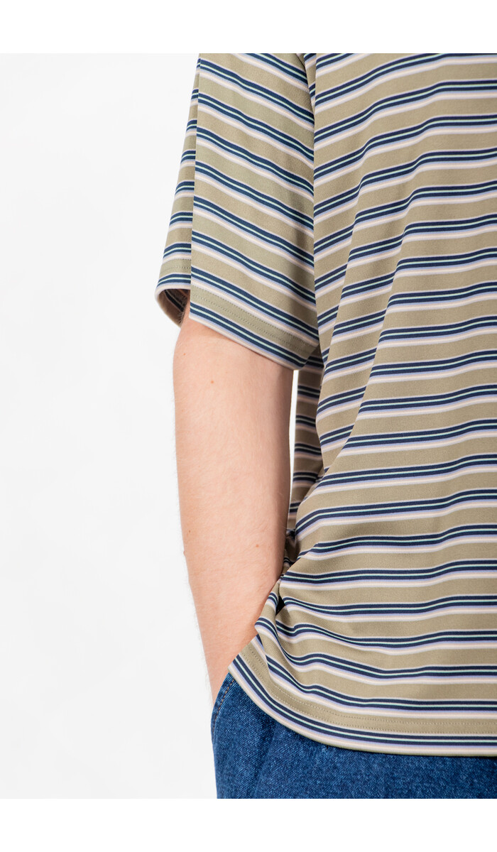 Rough Side Rough Side T-Shirt / Fluid Stripe HS / Olijf Rough Side Rough Side T-Shirt / Fluid Stripe HS / Olijf