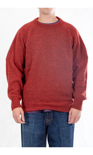 Universal Works Universal Works Pullover / Lyon Crew / Grapefruit Universal Works Universal Works Pullover / Lyon Crew / Grapefruit
