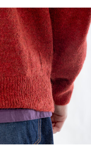 Universal Works Universal Works Pullover / Lyon Crew / Grapefruit Universal Works Universal Works Pullover / Lyon Crew / Grapefruit