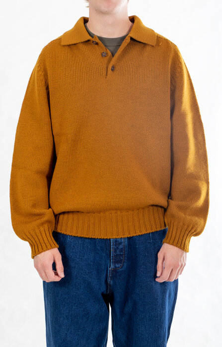 Universal Works Universal Works Pullover / Curtis Sweater / Gold Universal Works Universal Works Pullover / Curtis Sweater / Gold