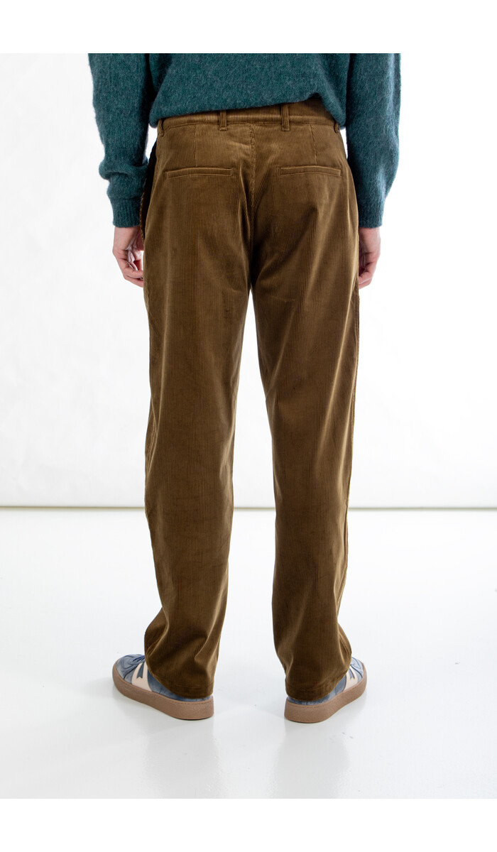 De Bonne Facture De Bonne Facture Broek / Balloon Trousers / Khaki De Bonne Facture De Bonne Facture Broek / Balloon Trousers / Khaki