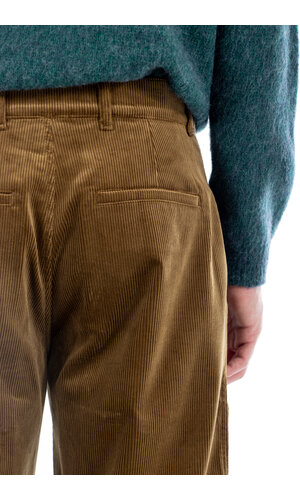 De Bonne Facture De Bonne Facture Broek / Balloon Trousers / Khaki De Bonne Facture De Bonne Facture Broek / Balloon Trousers / Khaki
