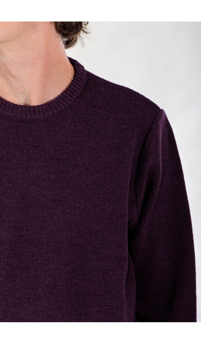 Nitto Nitto Sweater / Youri Col / Plum Nitto Nitto Sweater / Youri Col / Plum