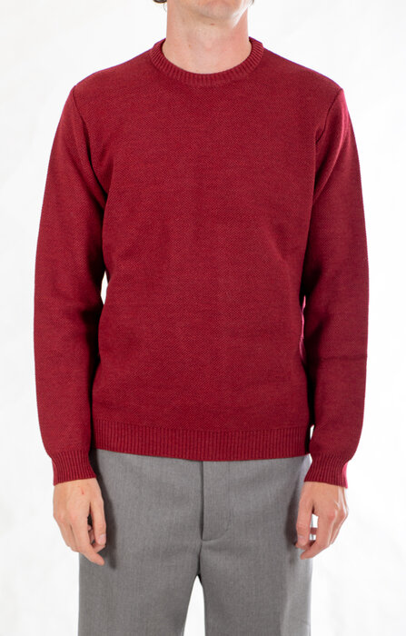 Nitto Nitto Sweater / Youri Col / Raspberry Nitto Nitto Sweater / Youri Col / Raspberry