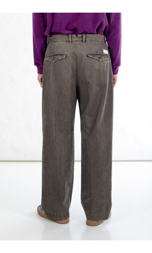 Nine In The Morning Nine In The Morning Hose / Philip Chino / Seegras