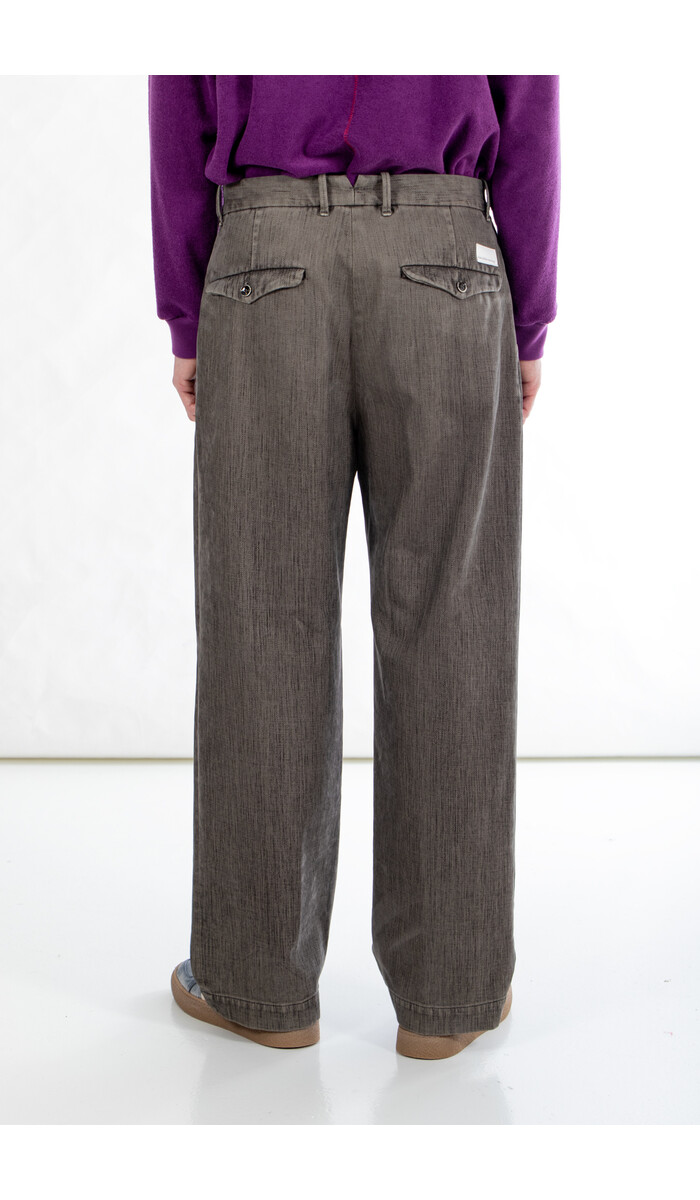 Nine In The Morning Nine In The Morning Hose / Philip Chino / Seegras