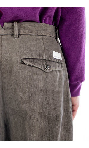 Nine In The Morning Nine In The Morning Hose / Philip Chino / Seegras