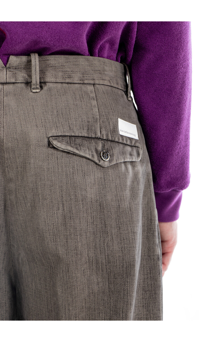 Nine In The Morning Nine In The Morning Hose / Philip Chino / Seegras