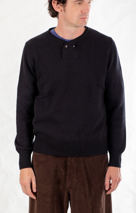 Max Rohr Max Rohr Pullover / 2 Buttons Pull / Schwarz Max Rohr Max Rohr Pullover / 2 Buttons Pull / Schwarz