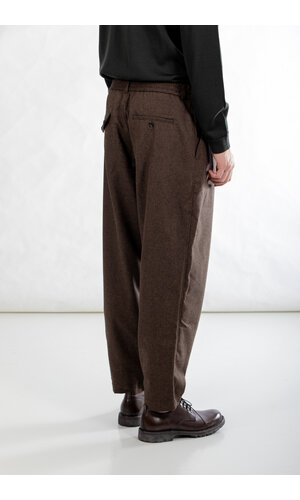 Universal Works Universal Works Broek / Pleated Track Pant / Bruine Tweed Universal Works Universal Works Broek / Pleated Track Pant / Bruine Tweed