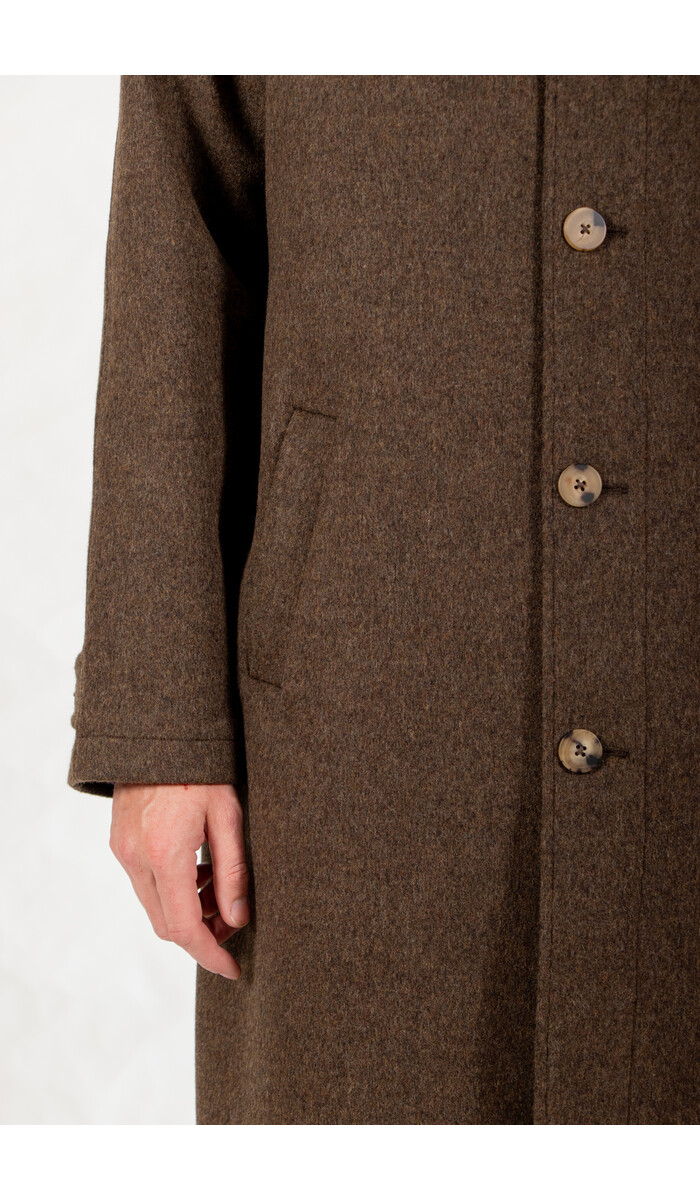 De Bonne Facture De Bonne Facture Jas / Parisian Raglan Coat / Chocoladegroen