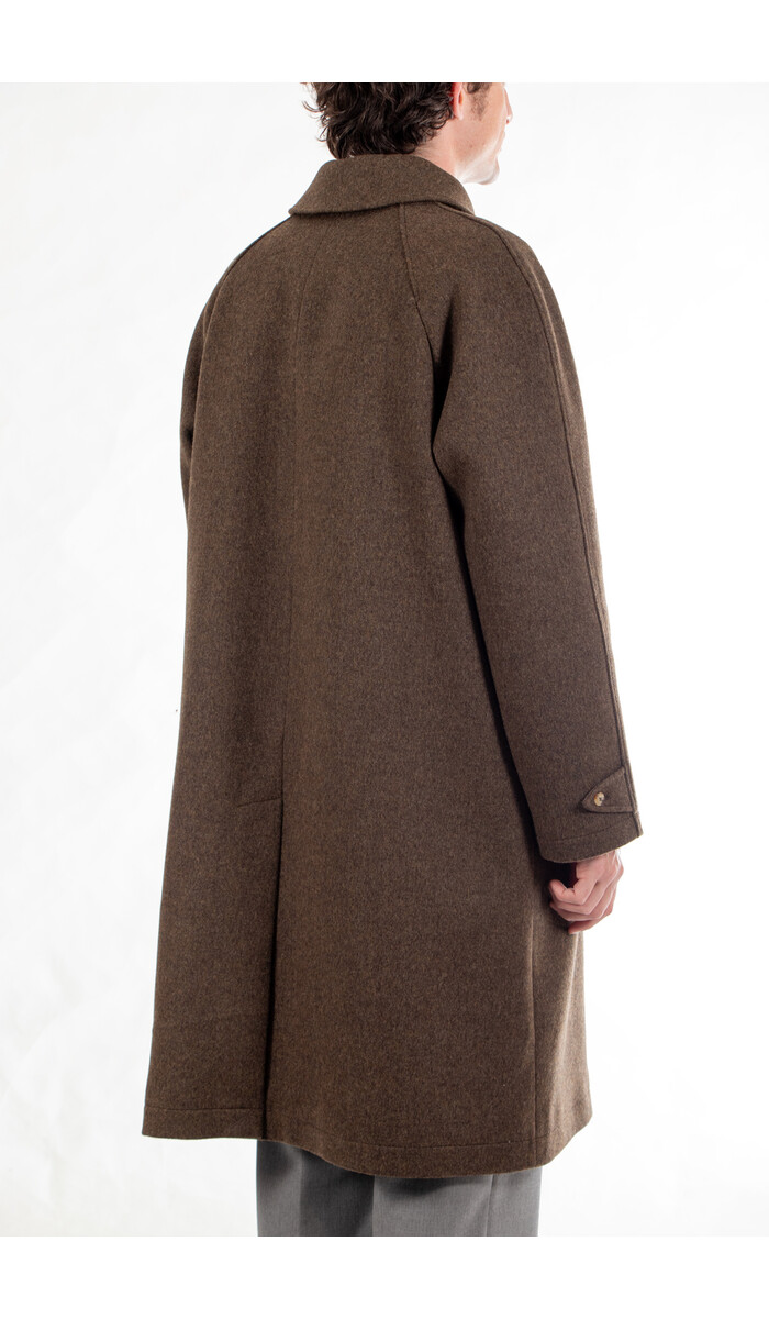 De Bonne Facture De Bonne Facture Jas / Parisian Raglan Coat / Chocoladegroen