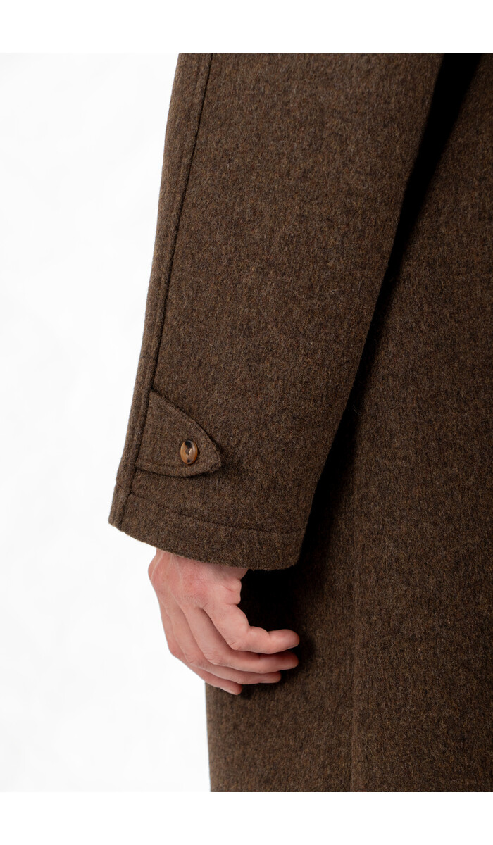 De Bonne Facture De Bonne Facture Jas / Parisian Raglan Coat / Chocoladegroen