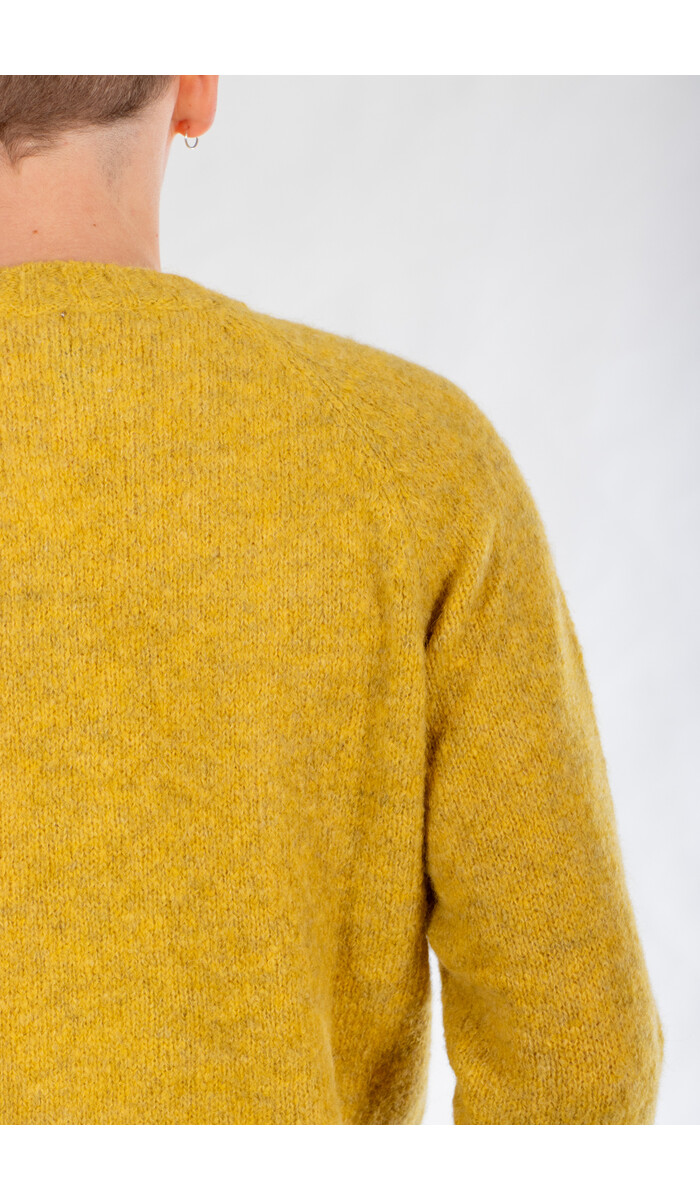 Delikatessen Delikatessen Trui / Raglan Fluffy / Mosterd