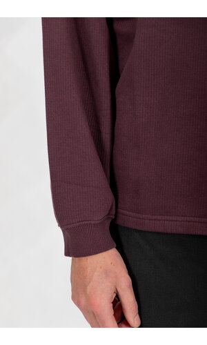 Rough Side Rough Side T-Shirt / Fumble Longsleeve / Paars Rough Side Rough Side T-Shirt / Fumble Longsleeve / Paars