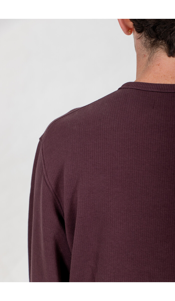 Rough Side Rough Side T-Shirt / Fumble Longsleeve / Paars Rough Side Rough Side T-Shirt / Fumble Longsleeve / Paars