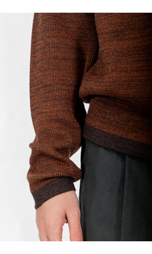 Rough Side Rough Side Trui / Grain Sweater / Baksteen