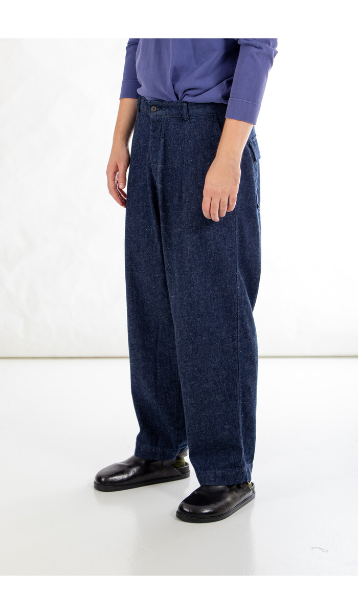Universal Works Universal Works Broek / Grad Chino / Indigo Universal Works Universal Works Broek / Grad Chino / Indigo