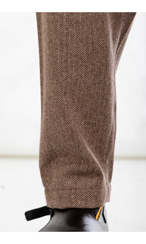 Universal Works Universal Works Trousers / Pleated Track Pant / Brown Herringbone