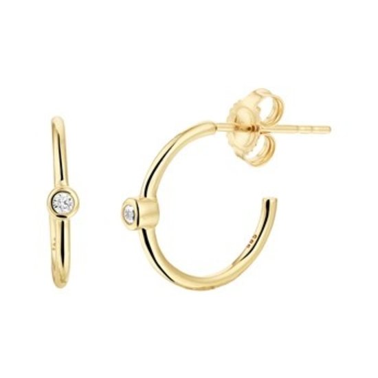 Collectie Milikan 14 karaat geelgouden stekeroorringen uitgevoerd met een schitterende zirkonia. De oorstekers hebben een afmeting van 13.5x2.5mm 1050100.