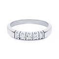 by R&C R&C Lifetime Collection Alliance Carole ring RIN1705-005W, witgoud 5x0.05ct P/W maat 16.5