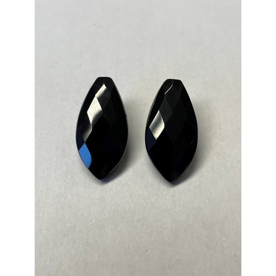 Collectie Milikan Huiscollectie Edelstenen Spinel 20x10mm 1042500