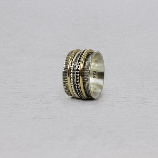 Jéh Jewels Jéh Jewels Zilveren ring met 4 losse ringen, waarvan 1x met zwarte zirconia's