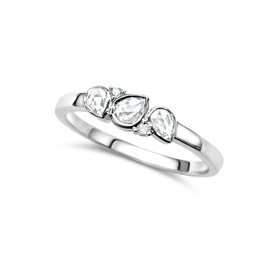 ROOS1835 ROOS1835 18krt witgouden ring 163R26W18 met totaal 0.26ct roosgeslepen diamant (3x) en 2x briljant geslepen diamantjes