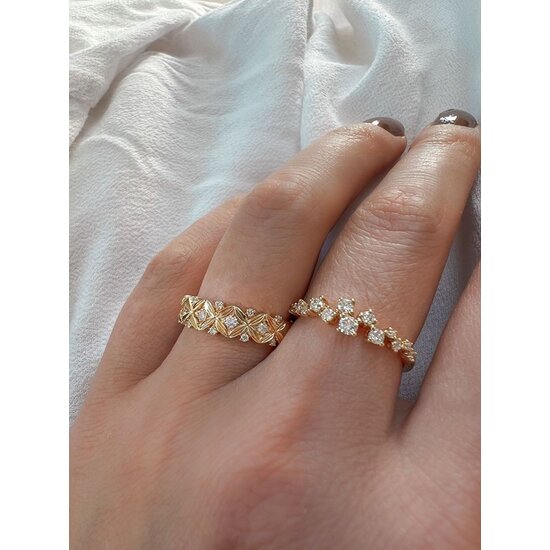 Collectie Milikan Huiscollectie 14k Geelgouden ring met 13x diamant, verspringend, tot. 0.37crt H/SI 1053444